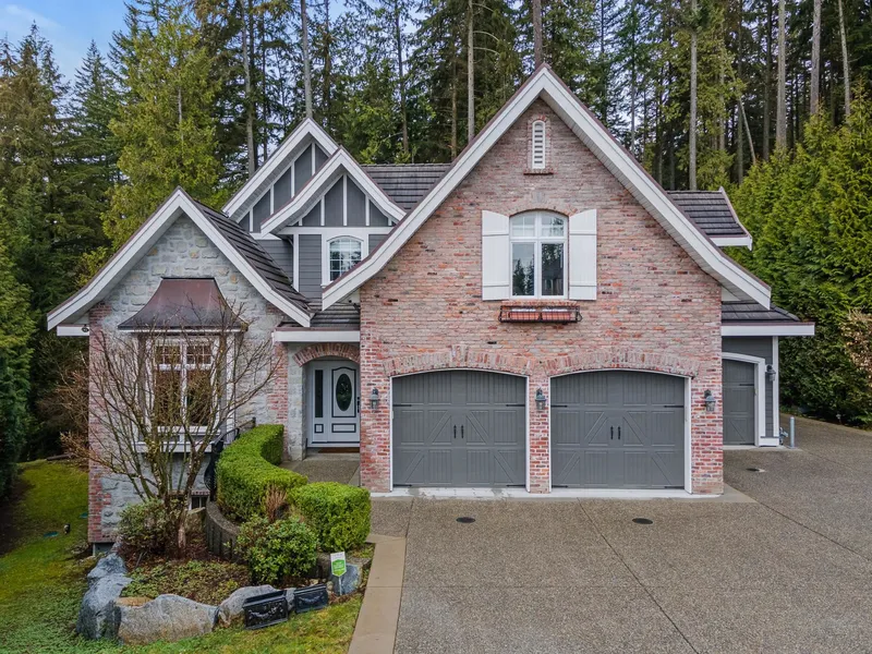 128 DEERVIEW LANE - photo 2 of 25