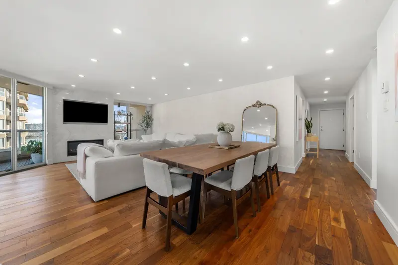 1704 1245 QUAYSIDE DRIVE - photo 3 of 25