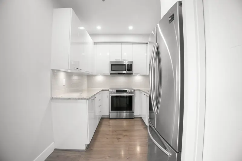 306 22315 122 AVENUE - photo 4 of 25